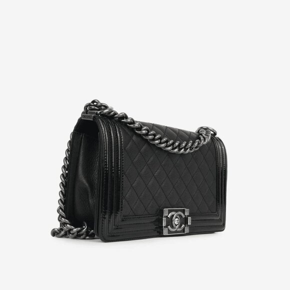 💎 CHANEL💎 Boy Bag - Old Medium Black Lambskin - Picture 2 of 5